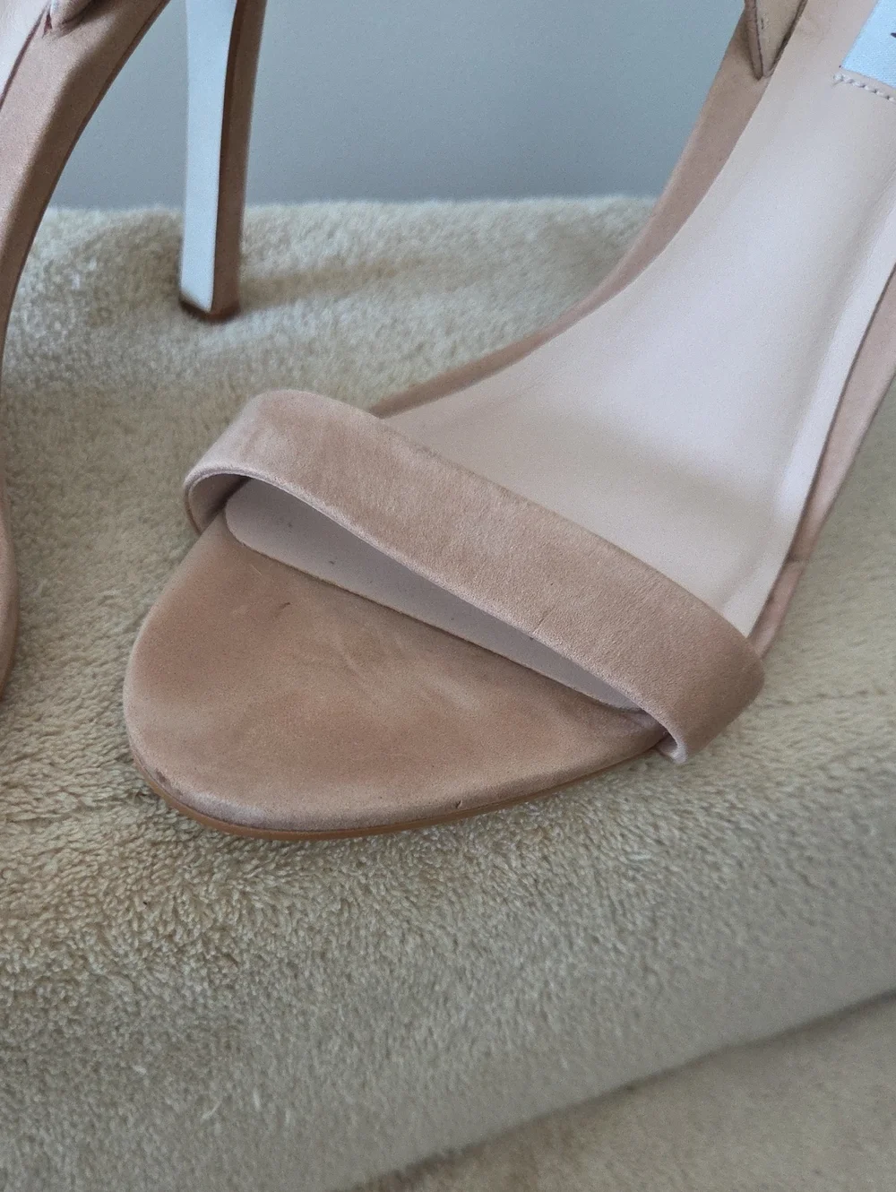 Steve Madden Faux Suede Heeled Sandal | Tan | US 10